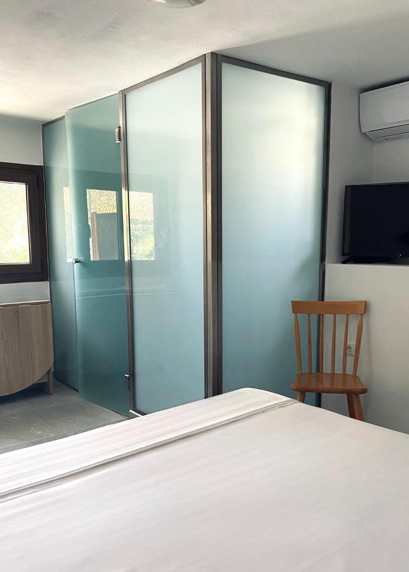 Moxy Paxos Apartments 盖奥斯 外观 照片